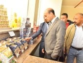 افتتاح معرض أهلا رمضان بمدينة أسيوط الجديدة بتخفيضات تصل 30%.. صور