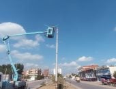 تركيب 37 عمود إنارة بعاصمة المحافظة ضمن مبادرة كفر الشيخ بتنور