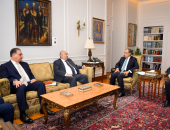وزير الخارجية يلتقي رئيس اللجنة الوطنية لمكافحة ومنع الهجرة غير الشرعية
