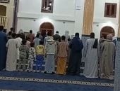 صلاة التراويح من أحد مساجد كوم أمبو بأسوان.. فيديو