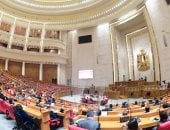 قطار العاشر من رمضان الكهربائي يصل البرلمان.. رسالة ثقة في مشروعات النقل