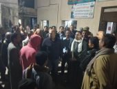 نائب محافظ الجيزة يجرى جولة ليلية فى أطفيح للوقوف على الحالة العامة للشوارع