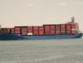 عبور سفن عملاقة.. انتظام حركة الملاحة فى قناة السويس