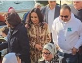 وزيرة التضامن تتفقد مائدة إفطار مصر الخير الجماعى بممشى أهل مصر.. فيديو