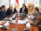 وزير الصناعة يبحث مع مجموعة العربي خطة إقامة توسعات جديدة بقيمة 480 مليون دولار