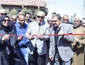 محافظ الأقصر يفتتح مشروع الصرف الصحى بقرية العشى بتكلفة 60 مليون جنيه