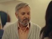 مسلسل فخر الدلتا الحلقة 15.. تارا غيرانة على فخر من عاملة البوفية.. أحمد حاتم يُنهكه فى فكرة إعلانه.. فخر يبتكر إعلان تمر ويسعى للإخراج.. عمرو يتوب عن النصب.. وكمال أبو رية مصدوم من احتمالية سفر بنته لكندا