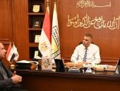 محافظ جنوب سيناء يبحث الموقف التنفيذى لمشروع مركز الصيد التعاونى