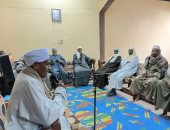 أجواء روحانية فى سهرة دينية بمنزل القارئ والعالم الأزهري الراحل علي ربيع السلواوي.. فيديو