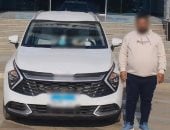 السير عكس الاتجاه يقود صاحب مصنع للكلبش.. الأمن يضبط بطل فيديو الاستهتار بالجيزة