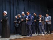 هل تجوز صلاة المسلمين داخل الكنيسة؟ الدكتور على جمعة يوضح الحكم الشرعى