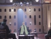 علي جمعة: استعراض الثراء الزائف على "السوشيال ميديا" حرام شرعاً