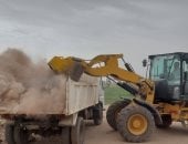 رفع 100 طن قمامة ومخلفات صلبة وأتربة بـ7 قرى بمركز سوهاج