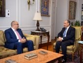 وزير الخارجية يستقبل المبعوث الخاص للأمم المتحدة لتمويل التنمية