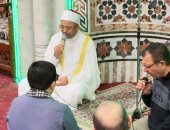نفحات روحانية ..شاهد مقارئ القرآن الكريم بمسجد سيدى عمر الافلاقى بدمنهور