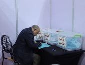 الدكتور محمود عصمت وزير الكهرباء يدلى بصوته في انتخابات نقابة المهندسين