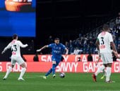 الهلال ضد النجمة.. الزعيم يتفوق بهدف بنزيما في الشوط الأول (فيديو)