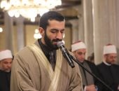 كبار القراء ونجوم «دولة التلاوة» يواصلون إحياء الليلة 17 من رمضان.. صور