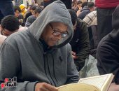 روحانيات رمضان بالأزهر الشريف.. مصلون وأطفال يتلون القرآن في أجواء إيمانية