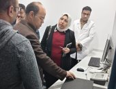 وكيلة مديرية الصحة بسوهاج تتفقد سير العمل بمستشفى ساقلتة النموذجي