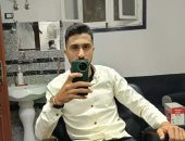 تدخل لفض مشاجرة بين المتهم ووالده.. تأجيل محاكمة قاتل عريس الشرقية.. فيديو