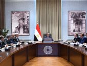 رئيس الوزراء يتابع تداعيات التصعيد العسكري بالمنطقة وتأثيراته في سلاسل الإمداد