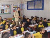مدير تعليم الجيزة يوجه المدارس بدعم الطلاب ضعاف القراءة والكتابة