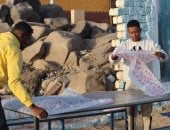 موائد النيل فى رمضان تحيى تراث الأجداد.. إفطار جماعى يجمع أبناء النوبة وأسوان بالكرور.. الطبيعة الخلابة والجداريات التراثية ترسم لوحة من المحبة والتآلف.. أهالى الطيباب: عادة سنوية نتمسك بها.. صور