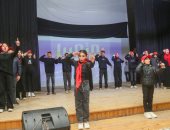محافظ كفر الشيخ يشهد احتفالية «يوم الشهيد» بالمسرح المدرسى