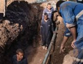 محافظ أسوان يتابع أسباب انقطاع مياه الشرب ويشدد على مراجعة المحابس