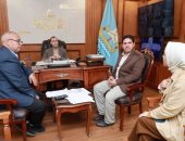 محافظ كفر الشيخ يوجه بسرعة فحص شكاوى المواطنين