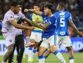 كروزيرو ضد أتلتيكو مينيرو.. 23 بطاقة حمراء بعد مباراة بالدوري البرازيلي.. فيديو