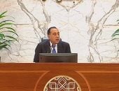 رئيس الوزراء يكشف سبب زيادة أسعار البنزين