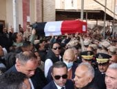 محافظ المنوفية يتقدم جنازة الشهيد العميد أحمد سمير بمسقط رأسه بقرية شنشور