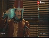 مسلسل النص التانى الحلقة 6.. "الإنسان المكنة" مفاجأة لإقناع هانز بالمستقبل