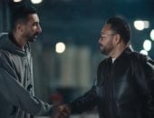 مسلسل اللون الأزرق الحلقة 10 .. مواعيد العرض والإعادة والقنوات الناقلة