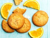 تجهيزات العيد.. طريقة عمل بسكويت البرتقال بخطوات سهلة ولذيذة