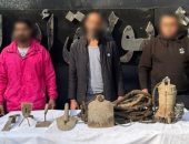 حفرة بعمق 6 أمتار.. وزارة الداخلية تضبط 3 من منقبى آثار داخل عقار ببولاق