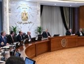 لجنة إدارة الأزمات: تخفيض إنارة أعمدة الكهرباء بنسبة 50% فى ساعات الليل