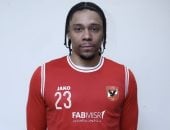 الأهلي يضم الأمريكي زاك لوفتن لتدعيم رجال السلة