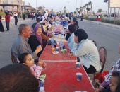 بالصور إفطار جماعى يجمع شباب وأهالى جنوب سيناء بمدينة الطور 