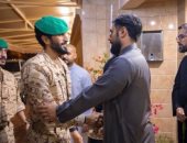 مستشار الأمن الوطنى البحرينى ينقل تعازى الملك إلى أسرة ضحية العدوان الإيرانى