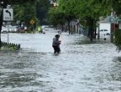 الإكوادور تعلن الطوارئ بعد فيضانات مدمرة قتلت 11 شخص..فيديو