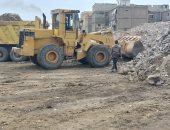 إزالة مبنى مخالف بجمعية بورفؤاد الزراعية على مساحة 100 متر