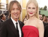 نيكول كيدمان تثير الشائعات بقربها من سايمون بيكر بعد طلاقها