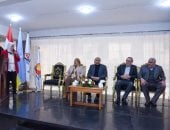 محافظ الإسكندرية يشهد احتفالية تجهيز 120 عريسا وعروسة من المجتمع المدنى