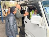 ضبط 19 مخالفة لسيارات السرفيس لتقطيع خطوط السير وتحصيل أجرة زائدة فى الجيزة