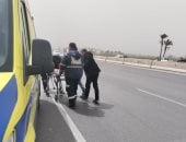 إصابة 11 شخصا بحادث انقلاب سيارة ميكروباص على طريق بنها شبرا الحر.. صور