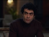 فرصة أخيرة الحلقة12.. بدر أباظة يحتفل ببراءة أحمد أبو زيد ويطالبه بتغيير أقواله