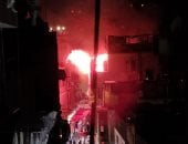 السيطرة على حريق مخلفات كراتين بسطح عقار فى الأزبكية ..صور 